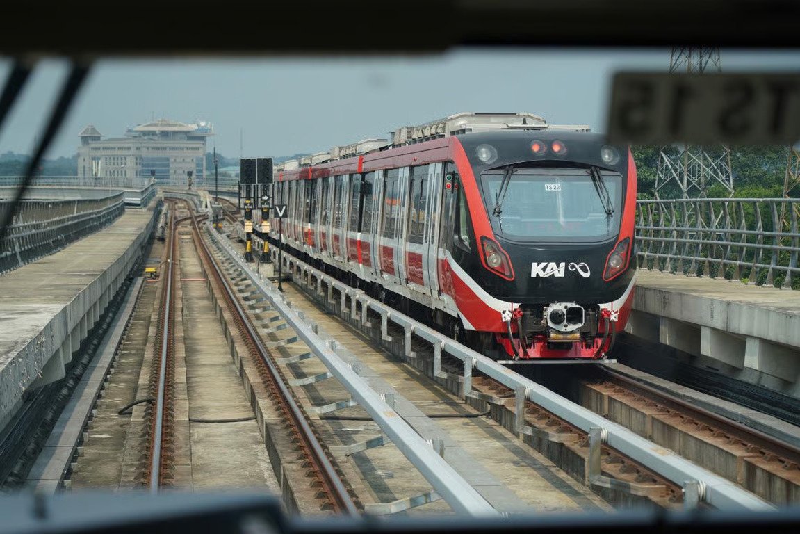 KAI Tetapkan Tarif Rp1 untuk LRT