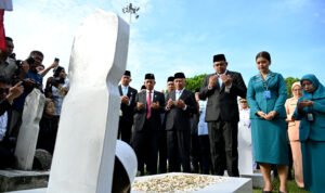 GUBSU ZIARAH MAKAM 09.jpg (1)