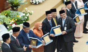 Gubsu Paripurna DPRD HUT 78 Provsu (5).jpg (1)