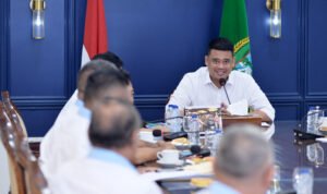 Gubsu terima pengurus KONI (4).jpg