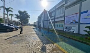 Screenshot_2026-04-04-23-20-29-627_com.whatsapp.w4b-edit