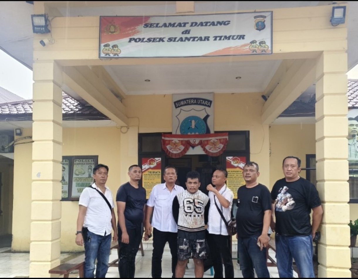 Screenshot_2026-04-08-14-30-10-281_com.whatsapp.w4b-edit