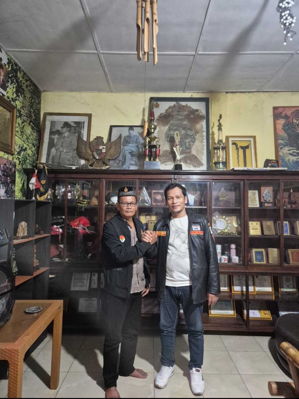 Screenshot_2026-04-10-10-12-26-156_com.whatsapp.w4b-edit