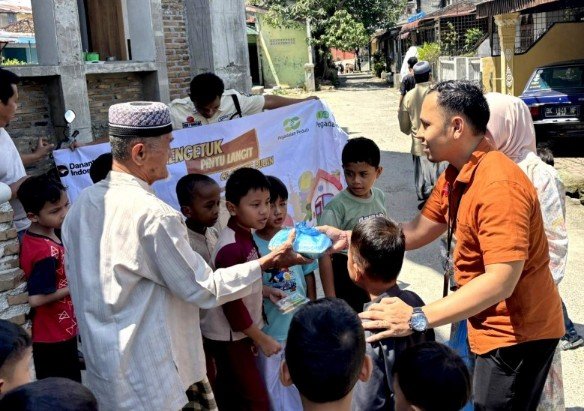 Insan Pegadaian Medan Berbagi Rejeki Jumat Berkah