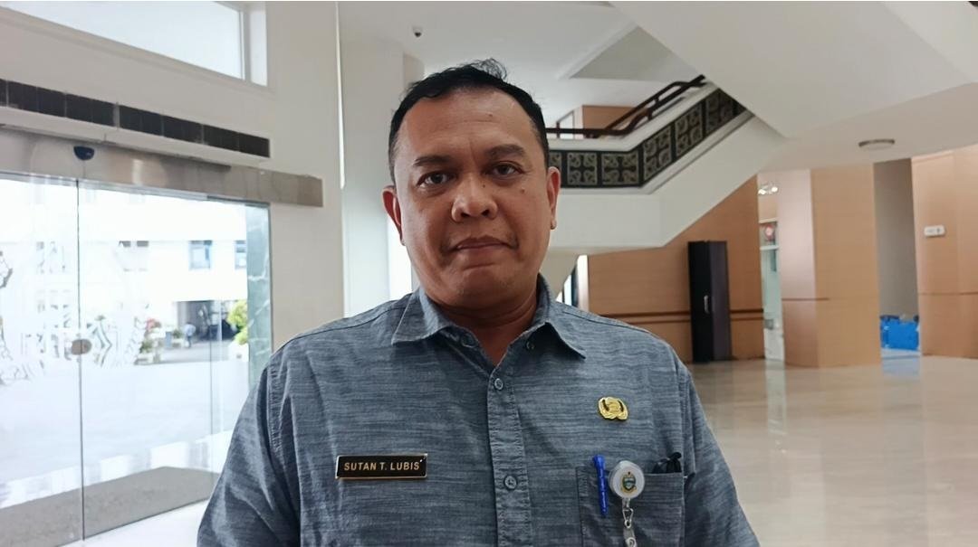 Kepala Bapenda Sumut Sutan Tolang Lubis 2.jpg