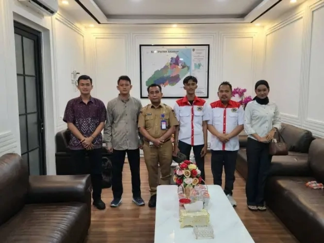 Kadisdik-02-sudutpandang.id__copy_667x500