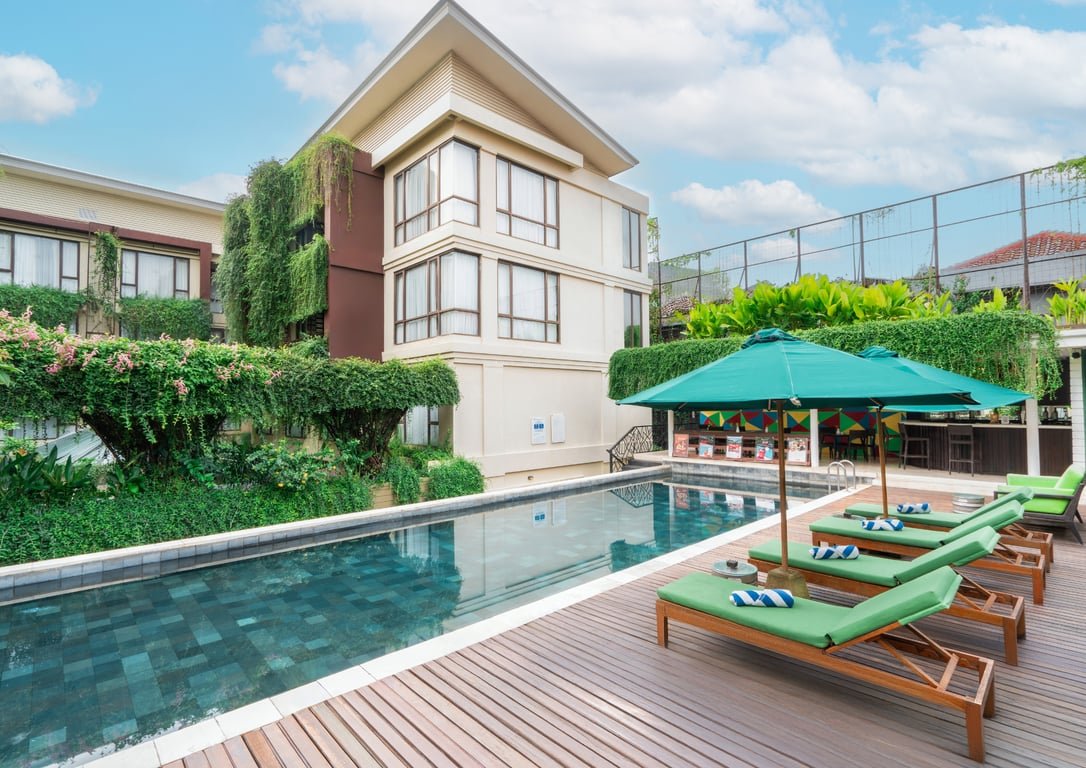 Swiss-Belhotel Rainforest Oase Tropis di Tengah Dinamika Sunset Road