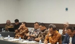 Kementerian Dalam Negeri Gelar Rapat Kerja Bersama KL untuk Percepatan Pertumbuhan Ekonomi Daerah Menuju Target 8 Persen.jpg