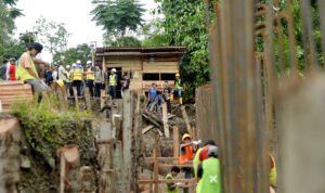 Gubsu tinjau Turap Nias (4).jpg