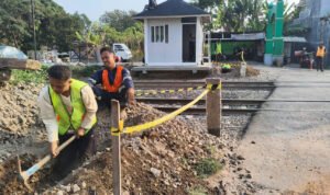 KAI Daop 2 Bandung Fokus Keselamatan Perjalanan Kereta di Perlintasan Sebidang.jpg